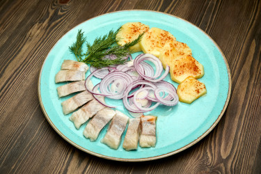 Сельдь с картофелем