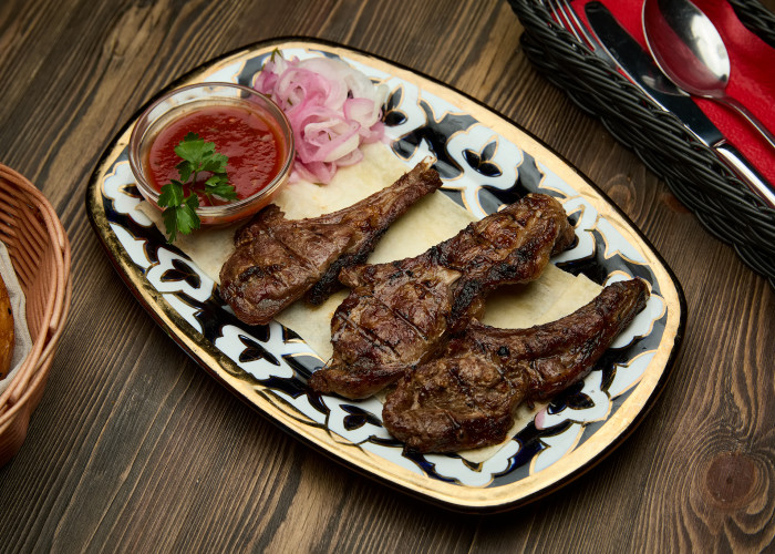 Шашлык из баранины на кости